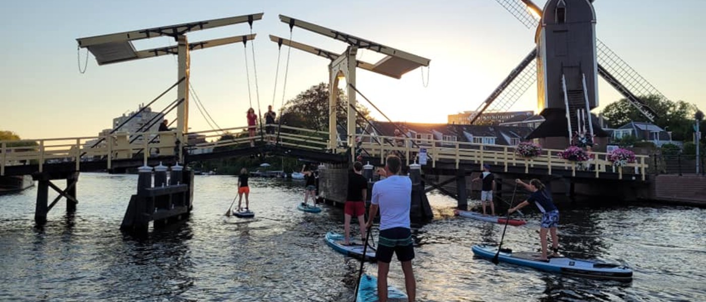 Friday Night SUP tour Leiden